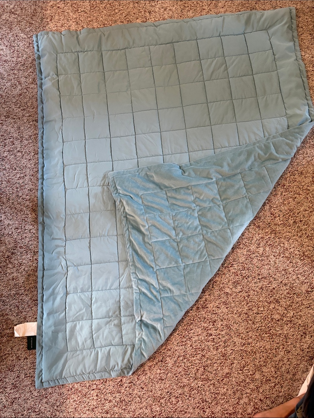Soft Light Blue Quilted Throw Blanket - Reversible Comfort